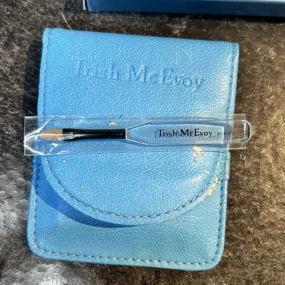 Trish McEvoy 2004 Anniversary Sea Blue Petite Makeup Planner Zipper Bag & Makeup - Picture 9 of 15